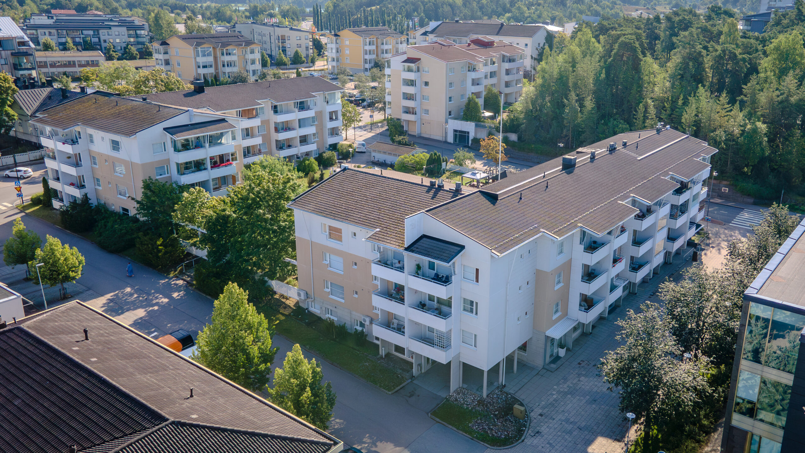 Read more about the article Vuokrattavana liikehuoneisto Naantalin keskustasta torin laidalta